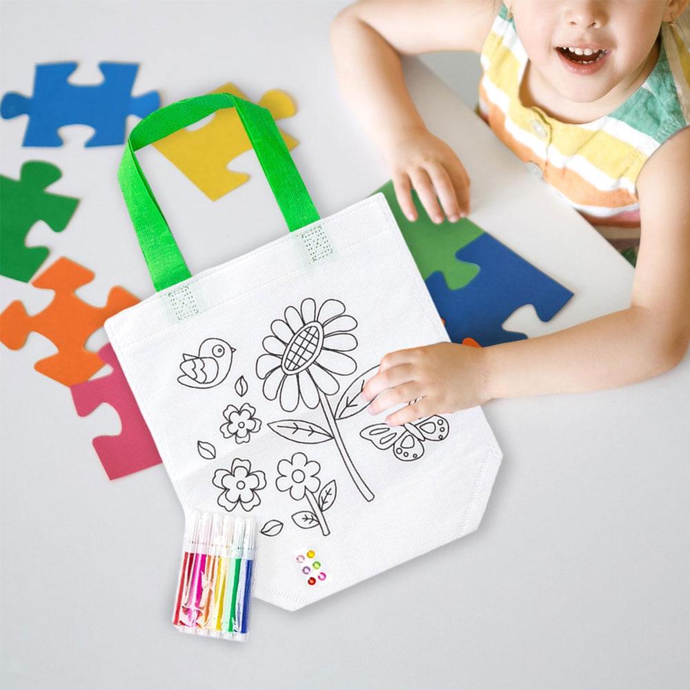 Сумка-розмальовка Квітка із шістьма фломастерами 22x25 см (OK0099_3) - фото 4 Сумка-розмальовка Квітка із шістьма фломастерами 22x25 см (OK0099_3) - фото 4