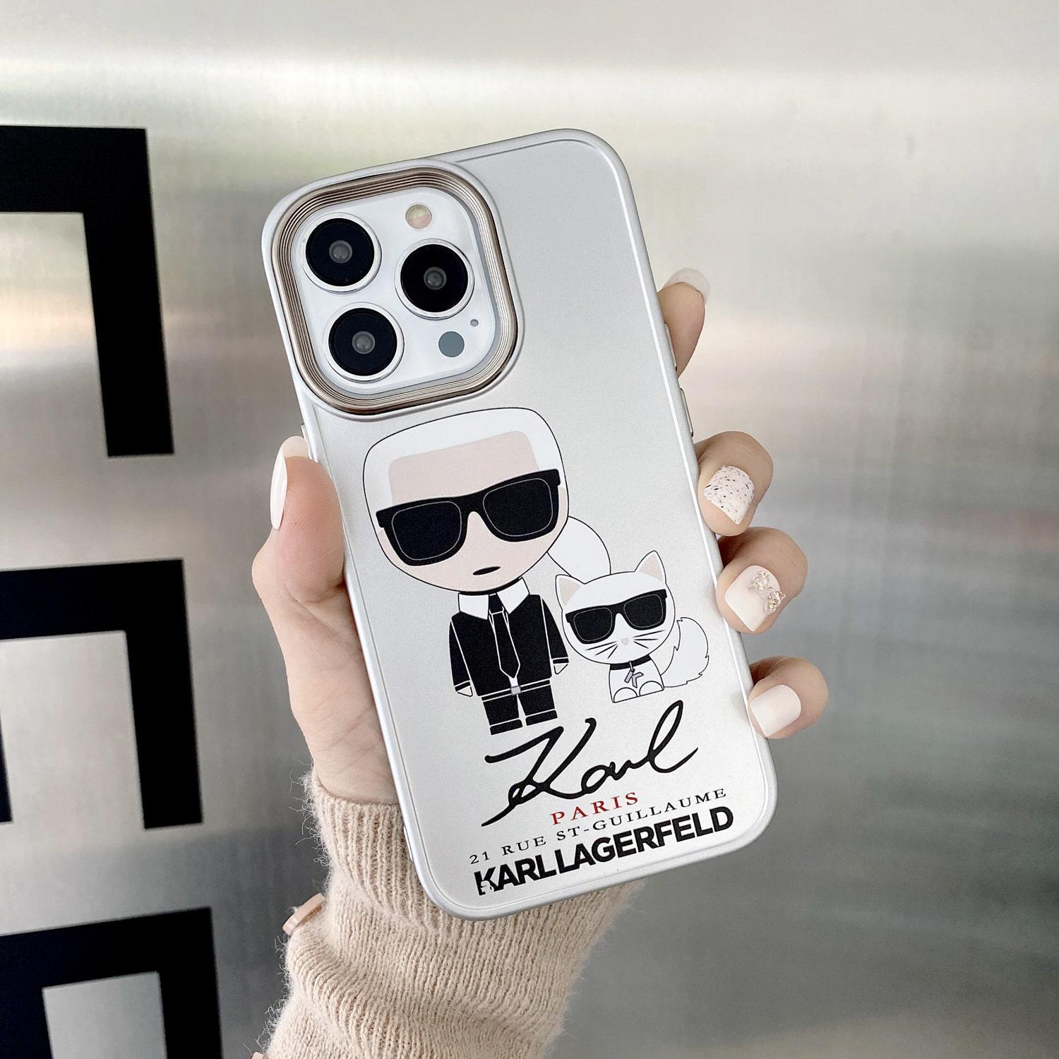 ᐉ Чехол для iPhone 12 Karl Lagerfeld and cat с защитой камеры Белый •  Купить в Киеве, Украине • Лучшая цена в Эпицентр