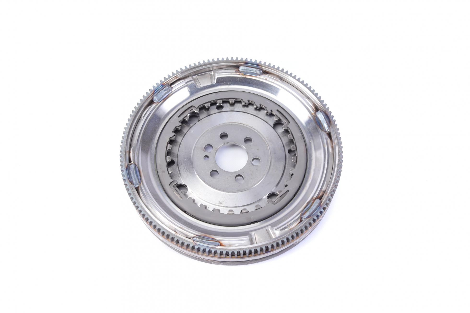 Маховик LUK 415 0531 09