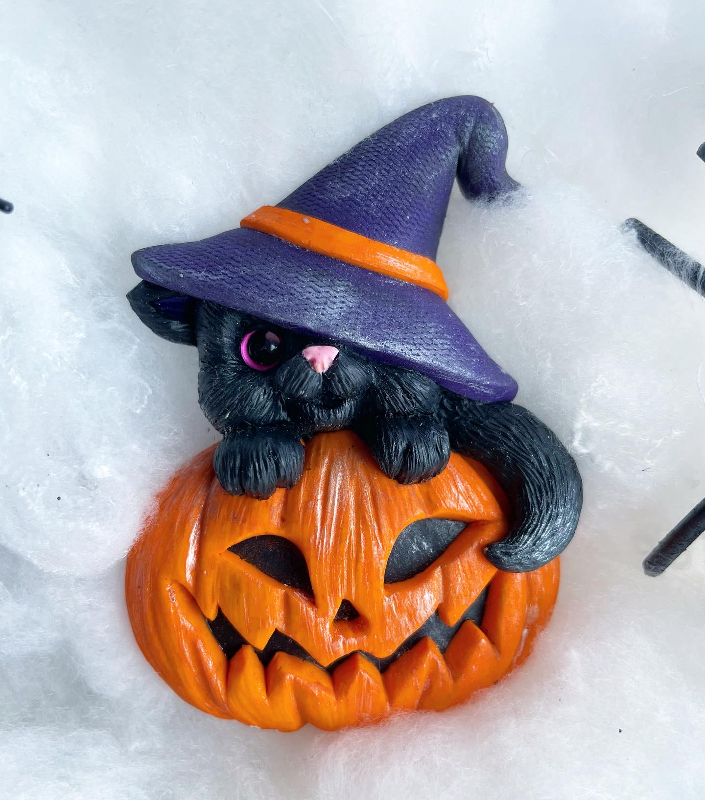 Силиконовый молд Котик на тыкве 2д (9216) Силиконовый молд Котик на тыкве 2д (9216)