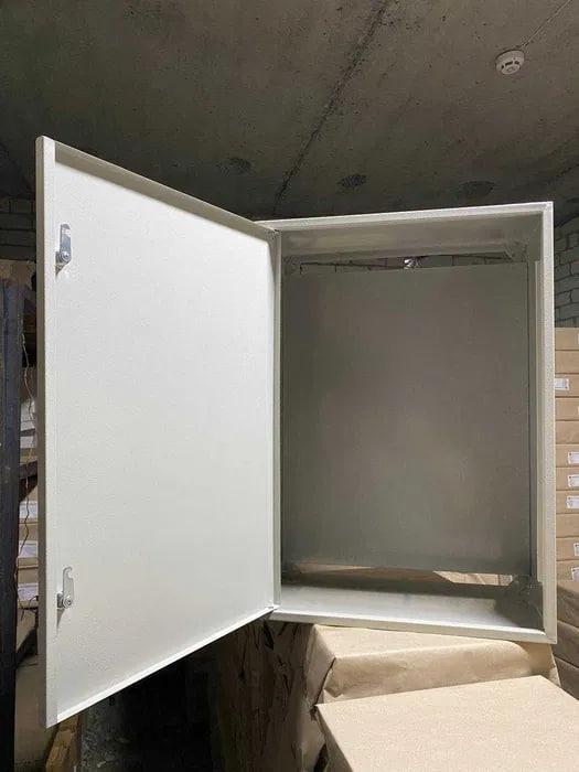 Бокс монтажный 700х500х250 мм 0,5 мм (IP-31) - фото 2 Бокс монтажный 700х500х250 мм 0,5 мм (IP-31) - фото 2