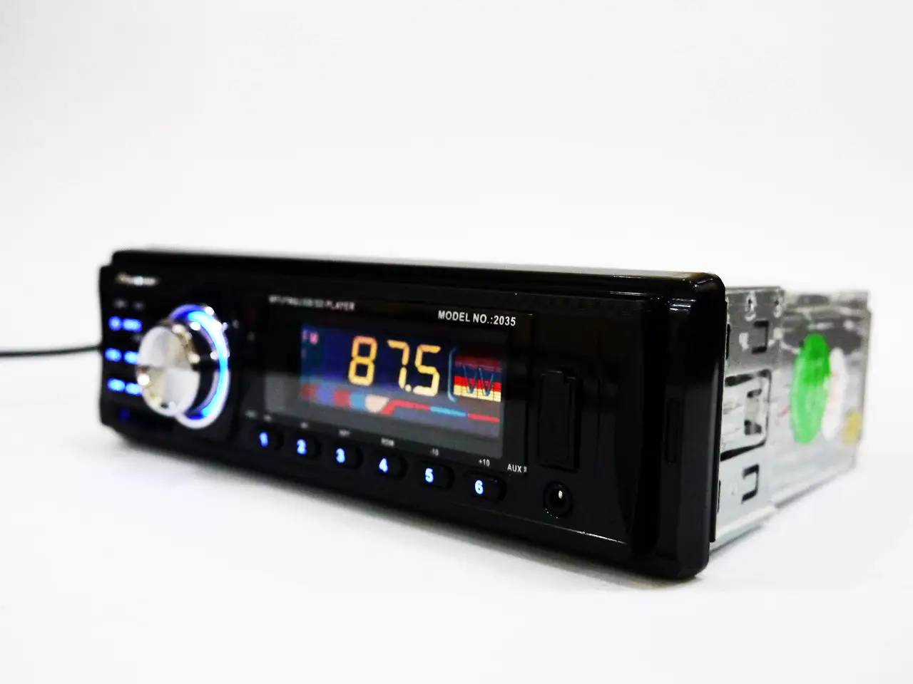 Автомагнітола USB/RGB SD/AUX/FM пульт 2035 4x50W - фото 6