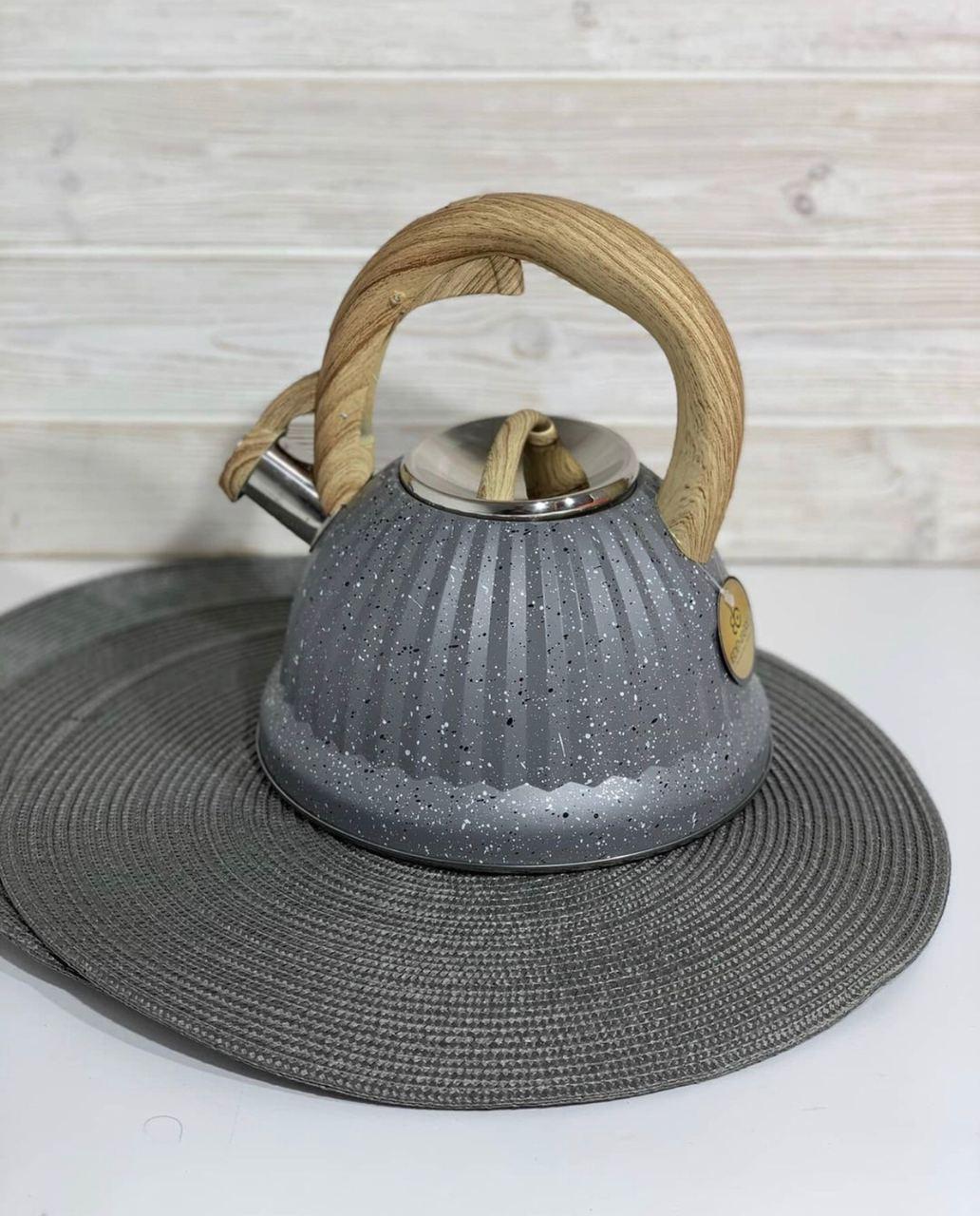 Чайник для індукційної плити Edenberg EB-8810 з нержавіючої сталі 3 л Сірий (2530556563) - фото 1 Чайник для індукційної плити Edenberg EB-8810 з нержавіючої сталі 3 л Сірий (2530556563) - фото 1