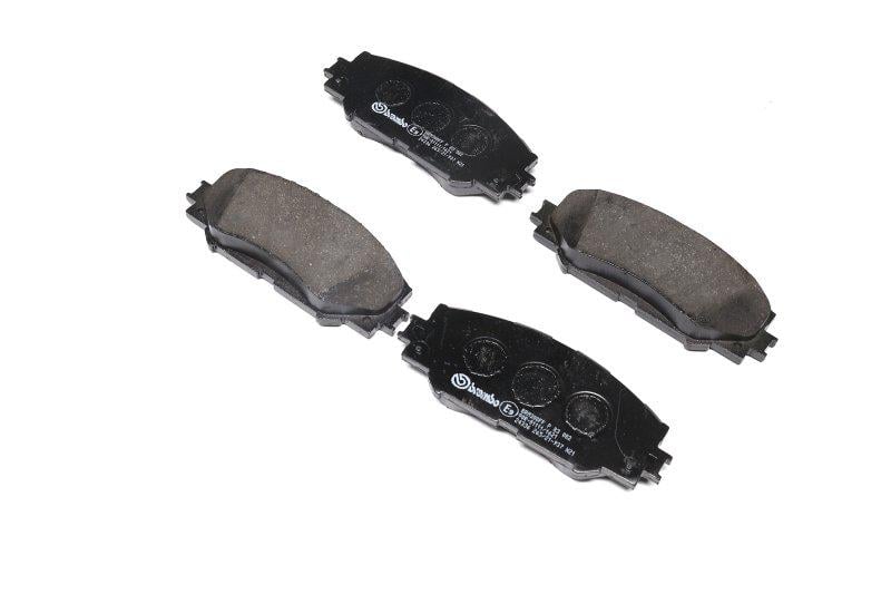Тормозные колодки дисковые BREMBO для Toyota Auris RAV-4 передние (P83082)