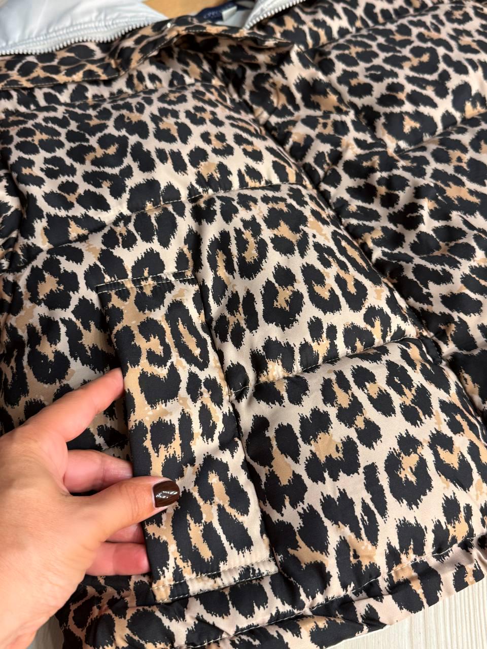 Куртка женская JOY ONE 8318 пуффер воротник стойка короткая леопардовый принт XL Коричневый (2514) - фото 3 Куртка женская JOY ONE 8318 пуффер воротник стойка короткая леопардовый принт XL Коричневый (2514) - фото 3