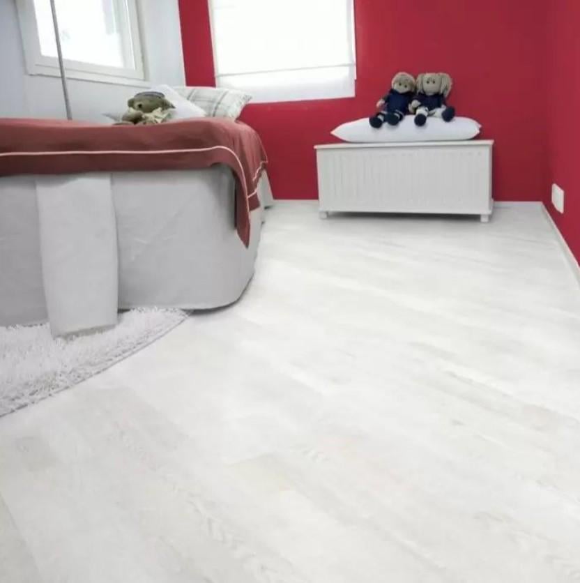 Ламинат кварц-виниловый IVC Solida Acoustic Rivera Oak 03121 с подкладкой (29817816) - фото 2 Ламинат кварц-виниловый IVC Solida Acoustic Rivera Oak 03121 с подкладкой (29817816) - фото 2