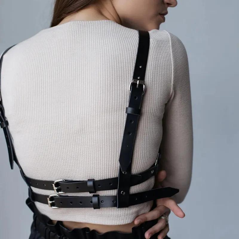 Портупея Пряжки Maze Bijoux Indiscrets one size - фото 4 Портупея Пряжки Maze Bijoux Indiscrets one size - фото 4