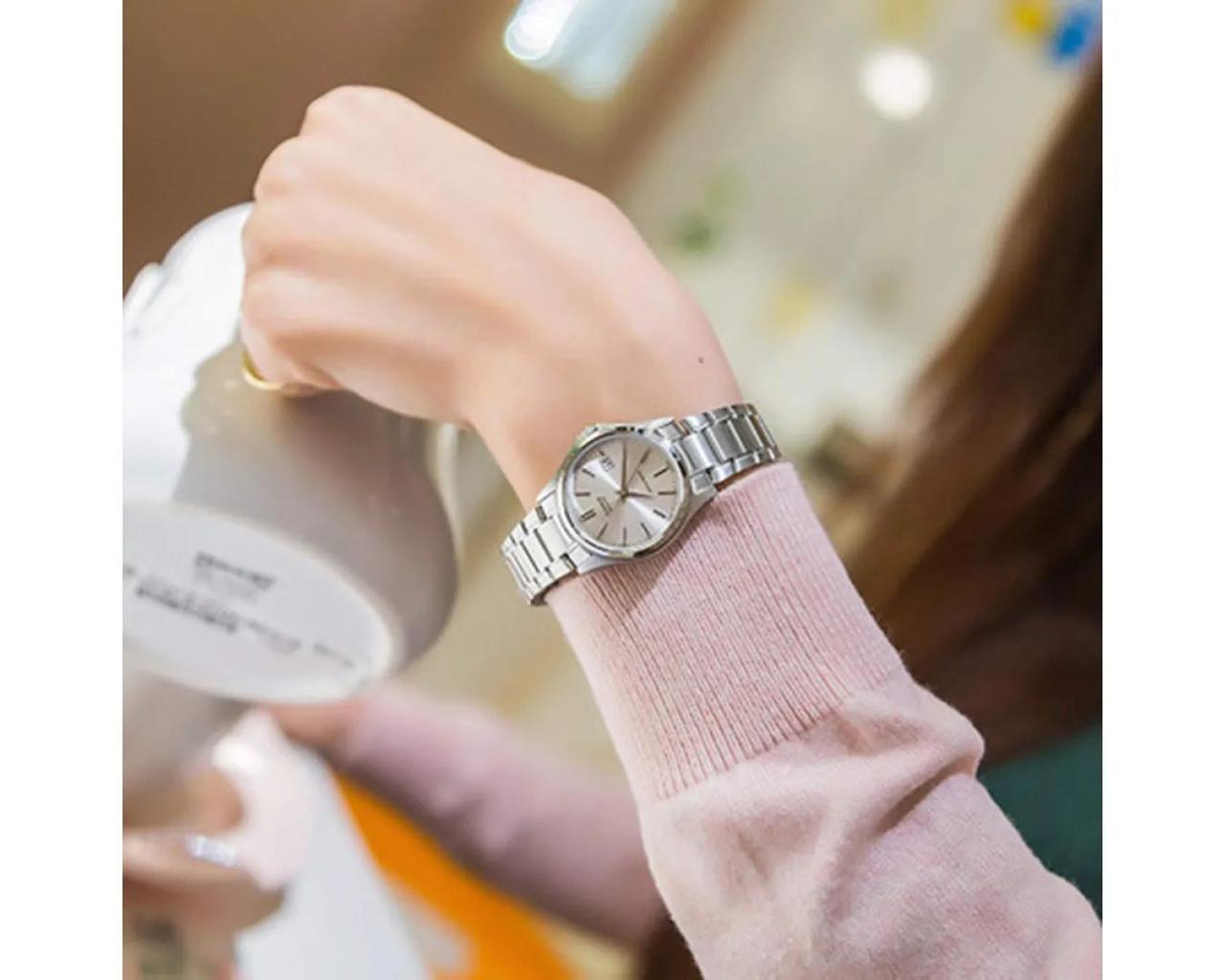 Наручний годинник жіночий Casio LTP-1183A-7ADF d 28 мм Срібний/Сірий циферблат (2461198024) - фото 5 Наручний годинник жіночий Casio LTP-1183A-7ADF d 28 мм Срібний/Сірий циферблат (2461198024) - фото 5