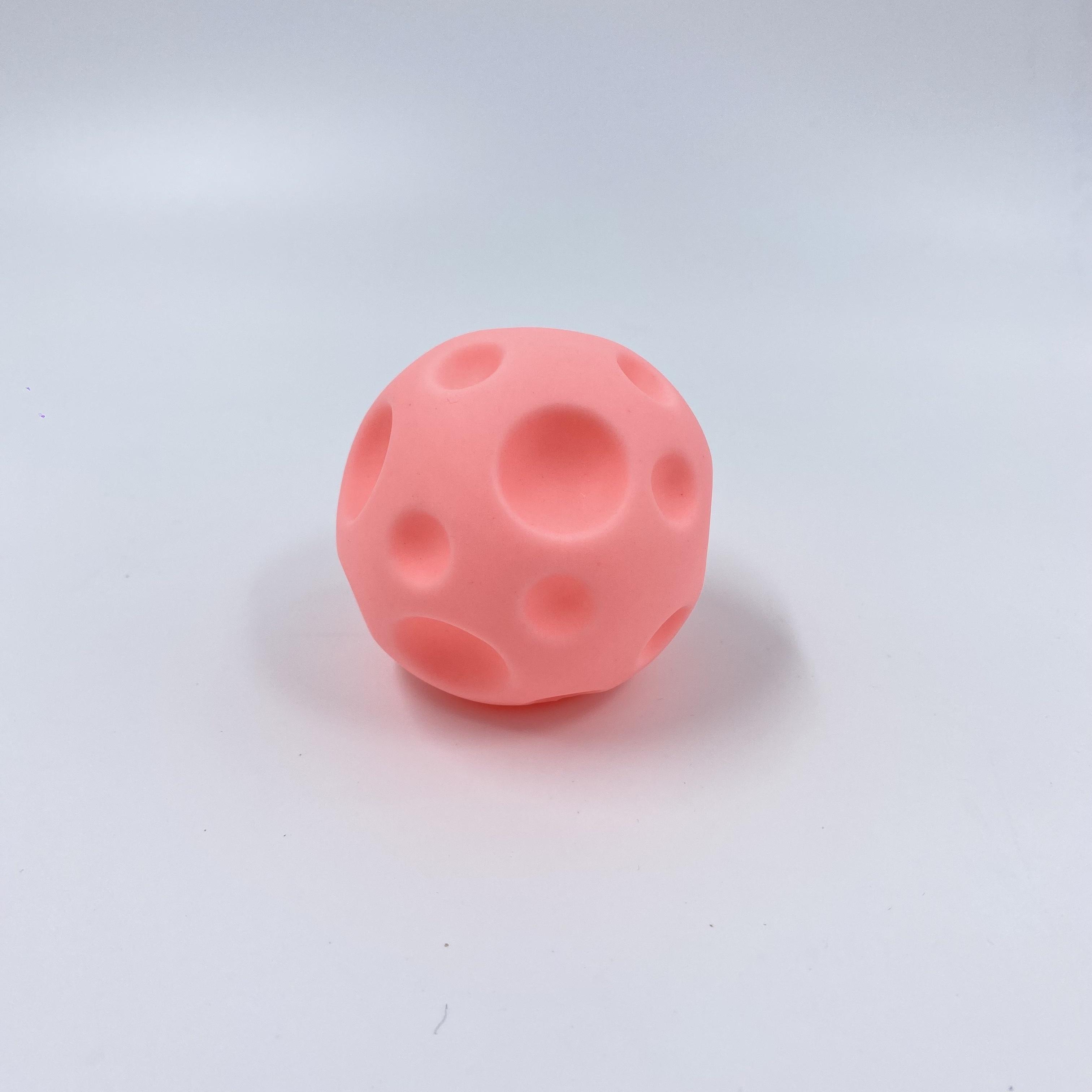 Набір м'ячиків TK Union Group тактильні 6 шт. Різнокольоровий (108896) - фото 6 Набір м'ячиків TK Union Group тактильні 6 шт. Різнокольоровий (108896) - фото 6