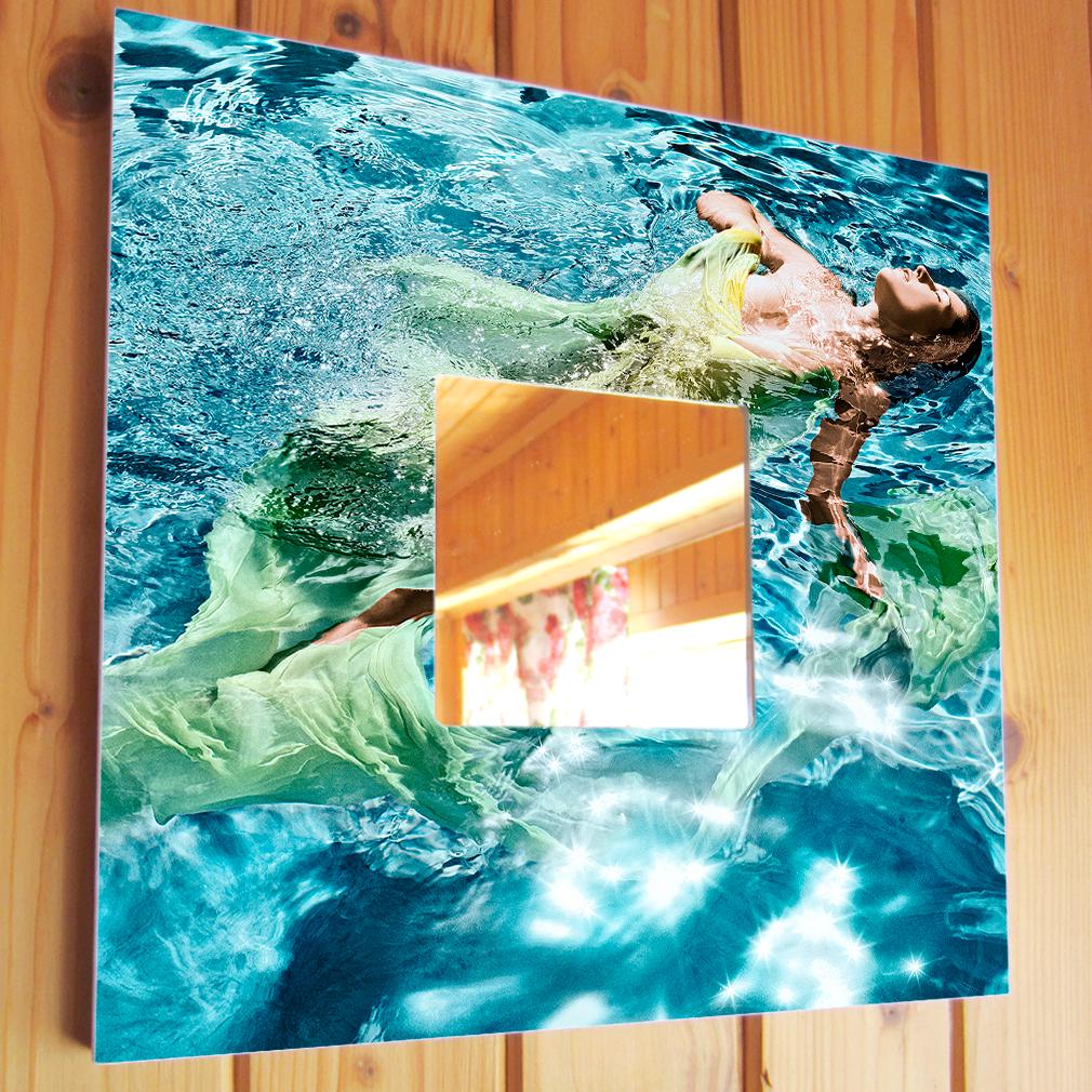 Зеркало декоративное Красивая девушка в воде 260х260 мм (M00237)