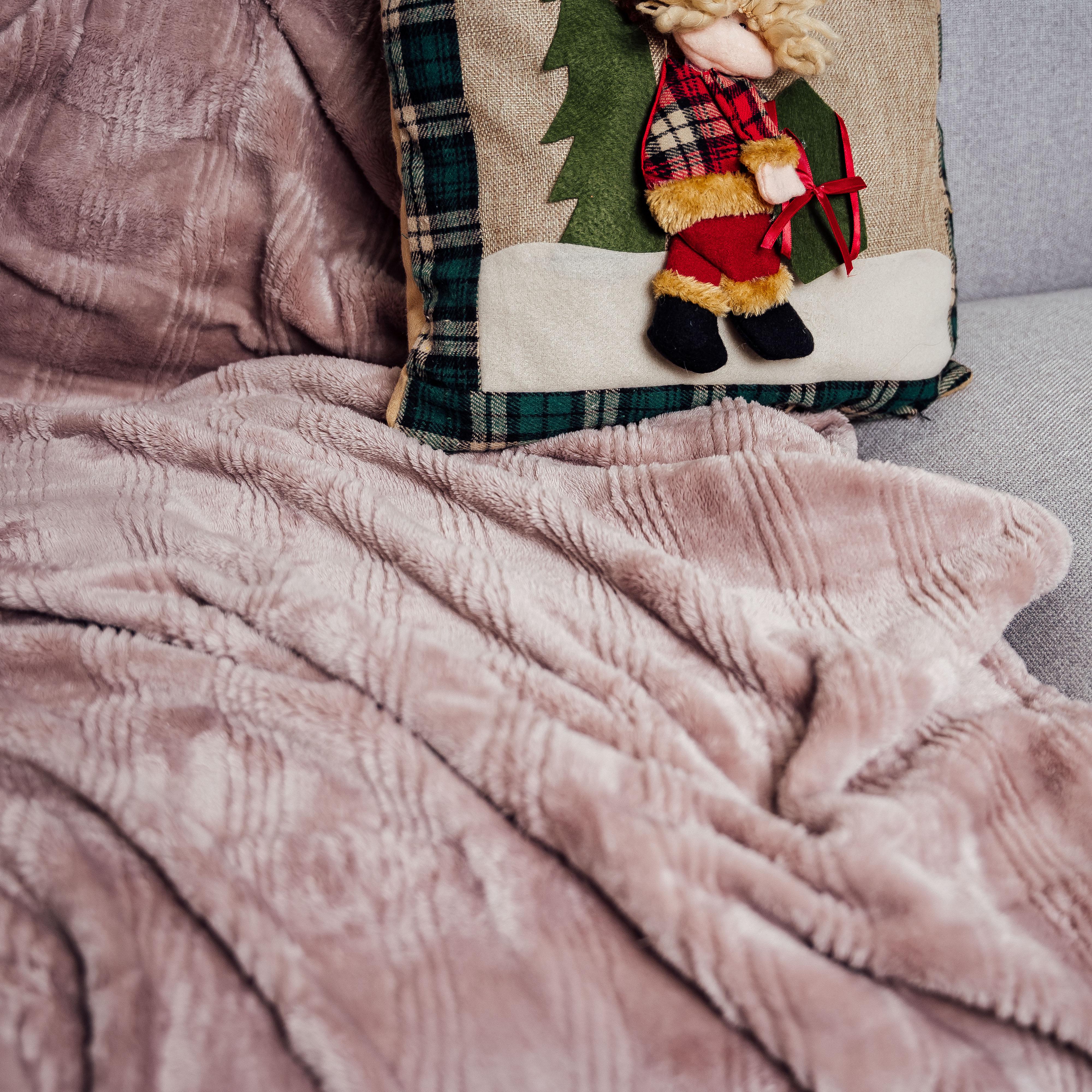 Плед Велюровая полоска двухспальная 180х200 см Светло-розовый (87272)