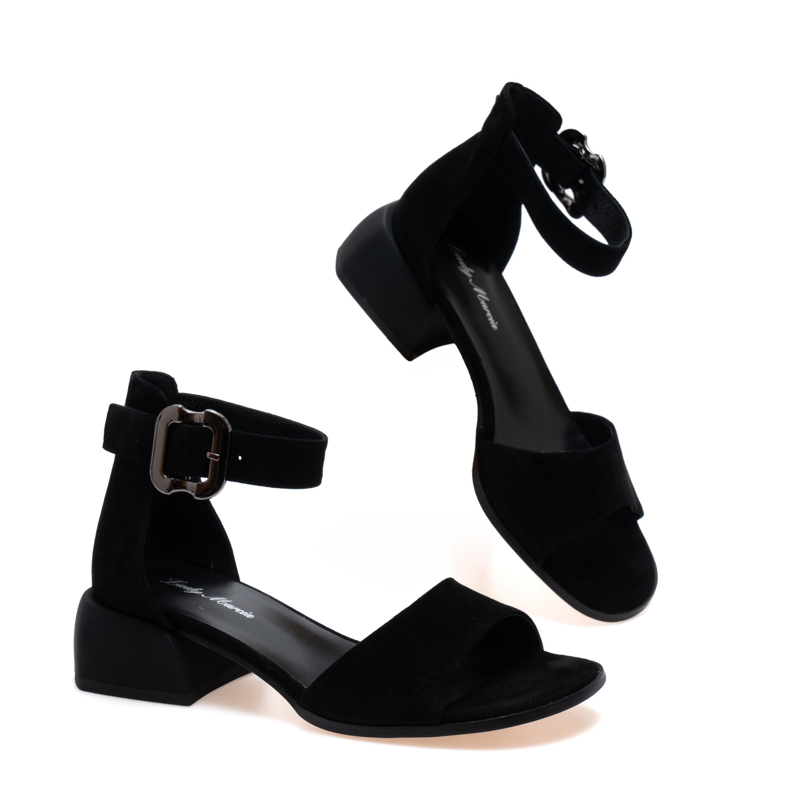 Босоножки Lady Marcia 01879 р. 39 Черный Босоножки Lady Marcia 01879 р. 39 Черный