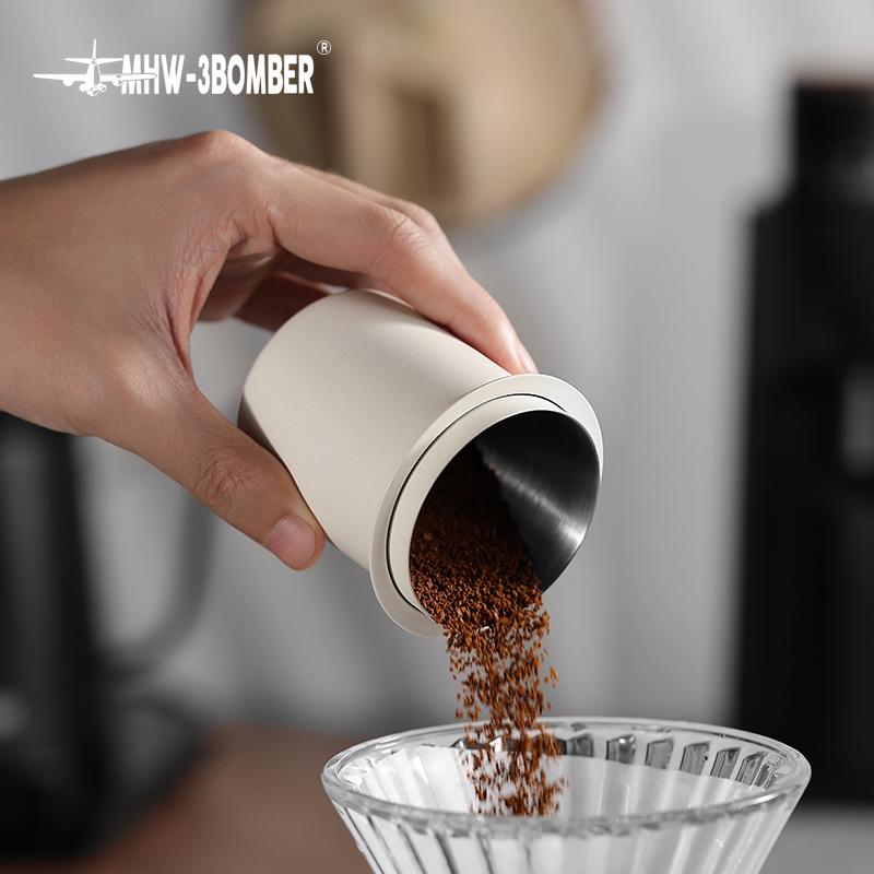 Дозировочная чаша для кофе MHW-3BOMBER Coffee Dosing Cup 58 мм White (DC5614W) - фото 4 Дозировочная чаша для кофе MHW-3BOMBER Coffee Dosing Cup 58 мм White (DC5614W) - фото 4