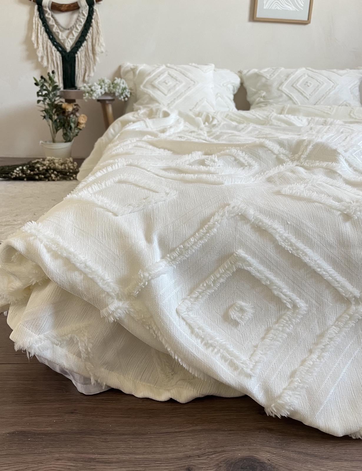 Покрывало ZEINTEX SCANDI 210х230 см Молочный (25248892)