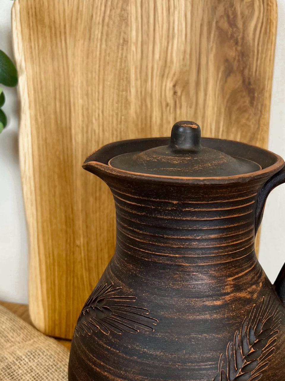 Кувшин керамический глиняный резной с ручкой Колосок 2,5 л (3002-14) - фото 3 Кувшин керамический глиняный резной с ручкой Колосок 2,5 л (3002-14) - фото 3