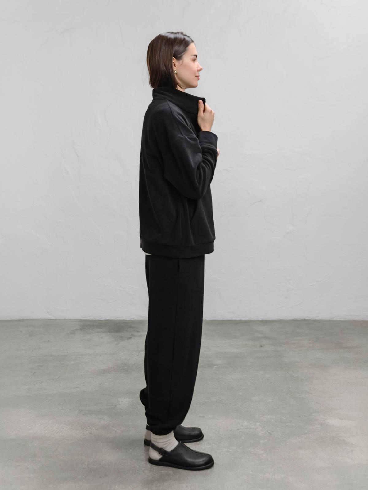 Бомбер женский из флис-плюша FROMUS M/L Черный (2655-2) - фото 4 Бомбер женский из флис-плюша FROMUS M/L Черный (2655-2) - фото 4