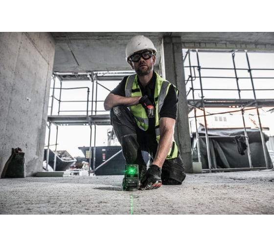 Аккумуляторный линейный лазерный нивелир Milwaukee L4 CLL-301C (4933478098) - фото 5 Аккумуляторный линейный лазерный нивелир Milwaukee L4 CLL-301C (4933478098) - фото 5