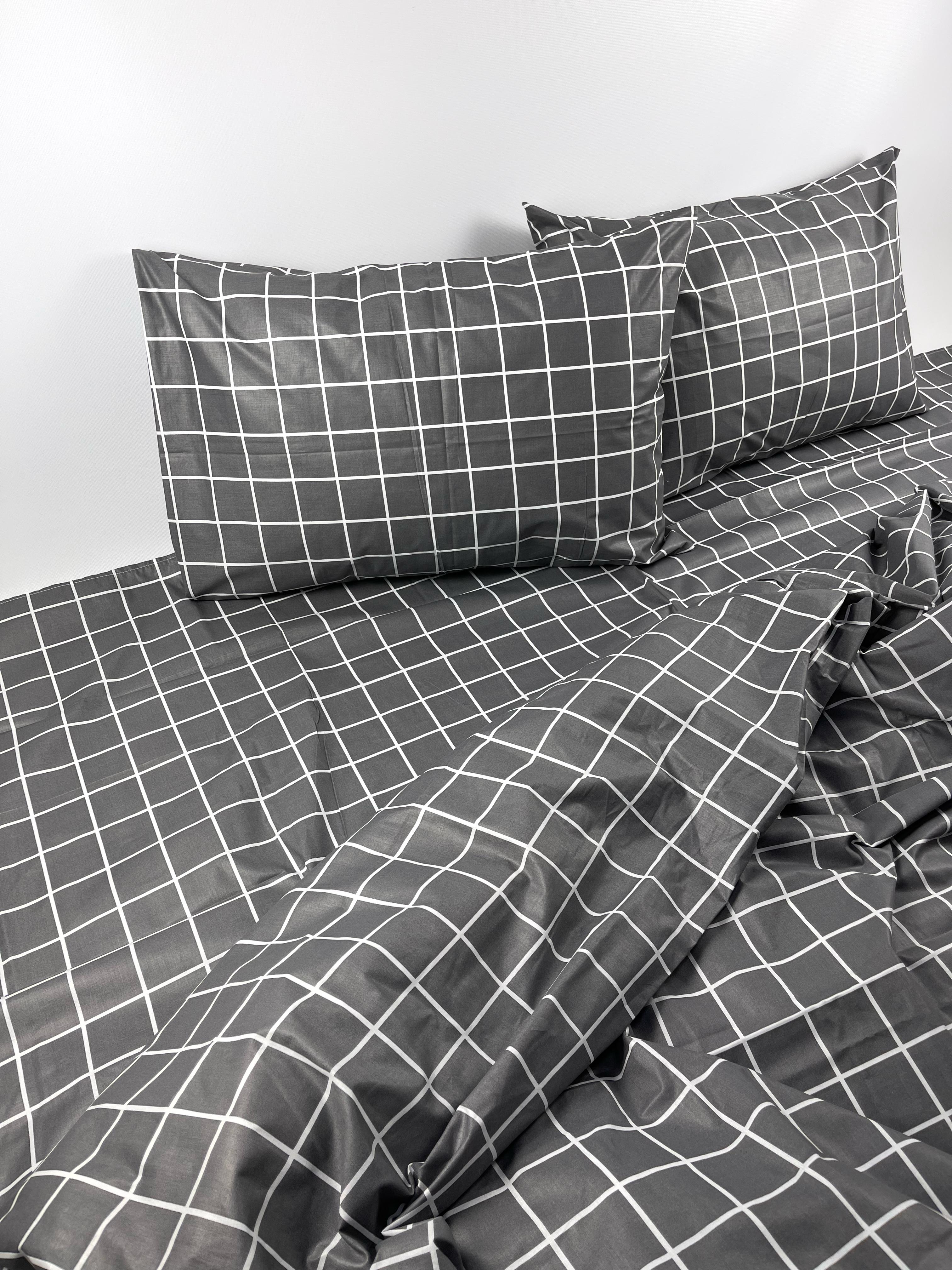 Комплект постельного белья Ватин Голд-Lux Клеточка семейный Черный (14711896)