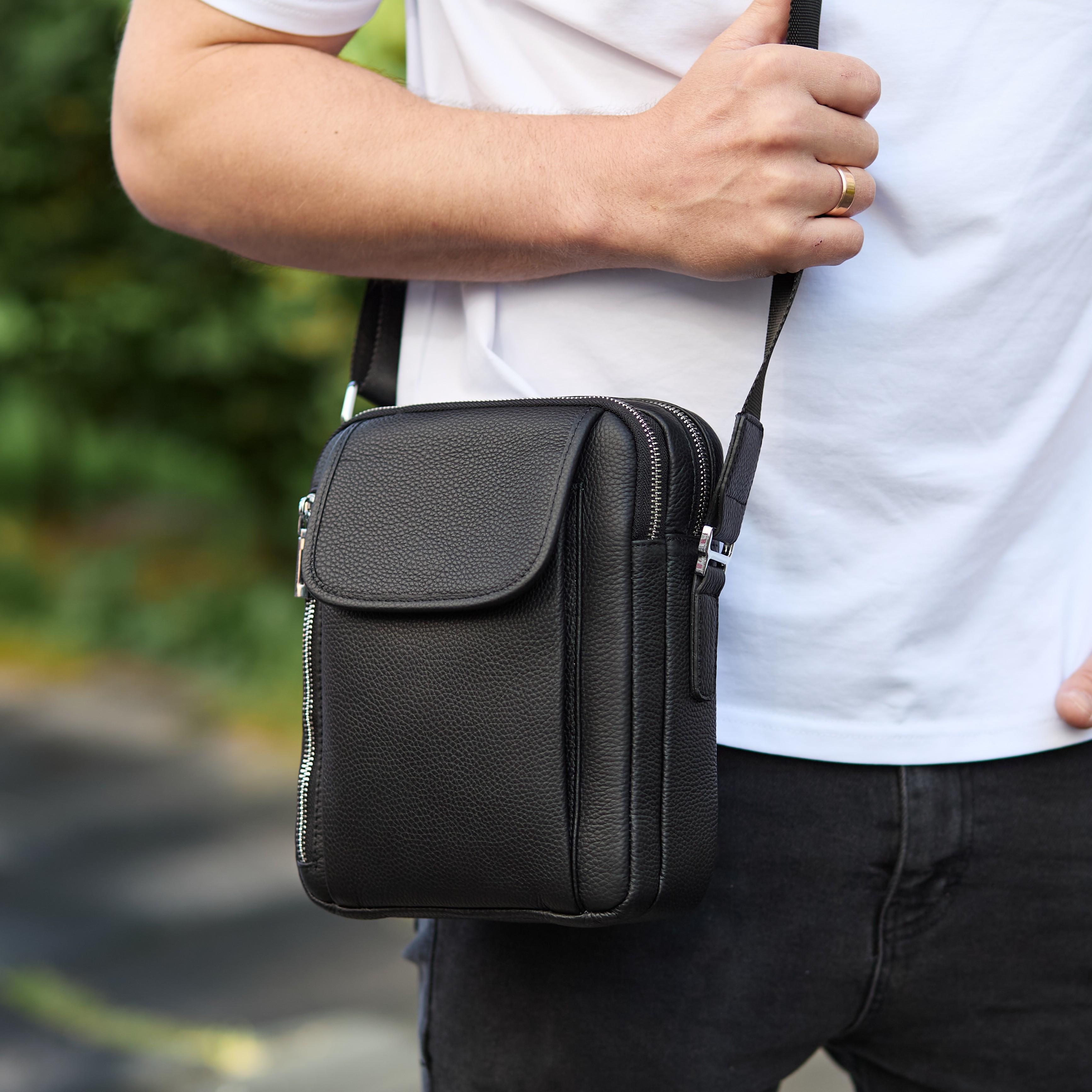 Мужская сумка-мессенджер кожаная Tiding Bag 19x24x7,5 см Черный