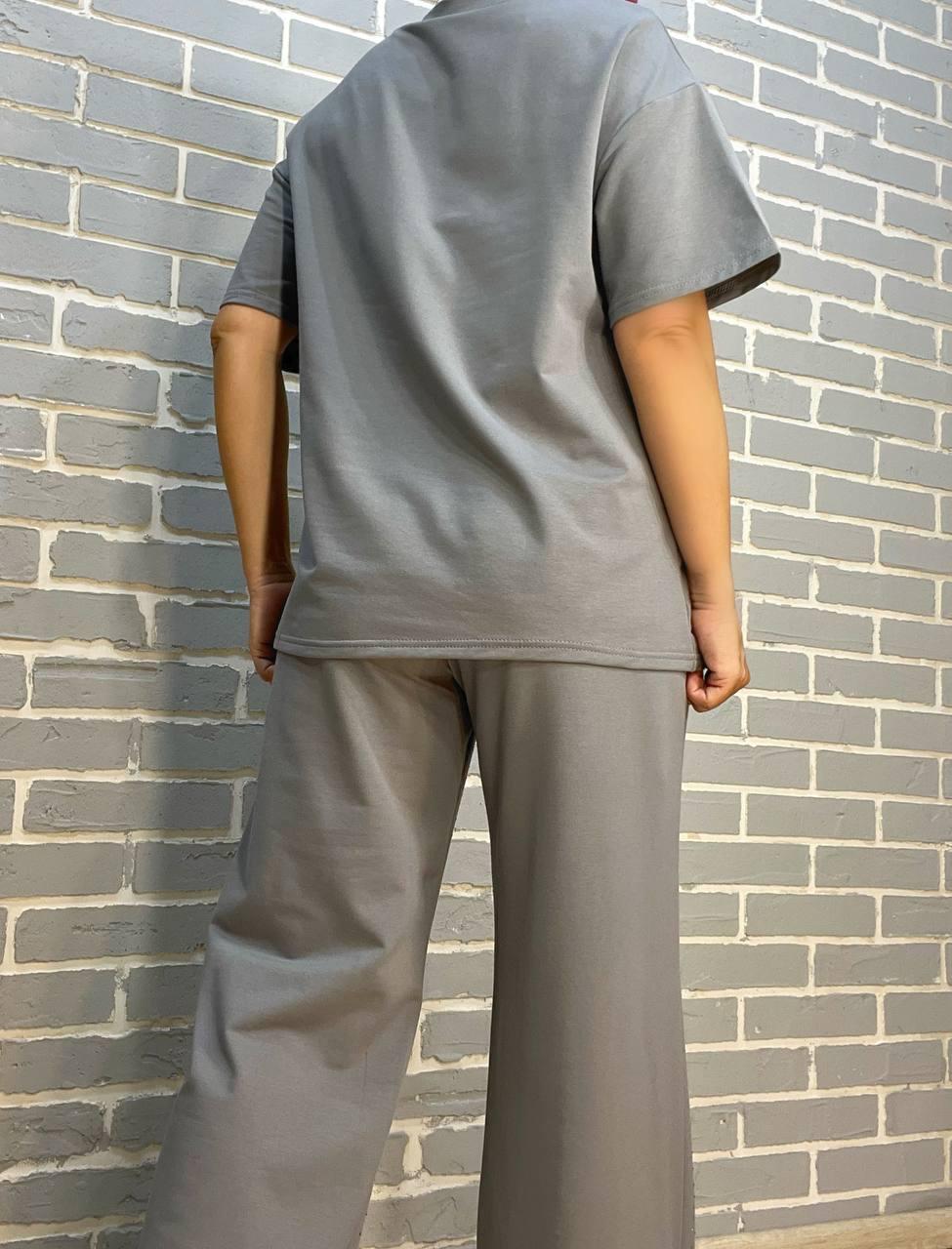 Костюм женский YUJIE YISHANG 7347 футболка имитация майки и брюки XL Серый (2502) - фото 6 Костюм женский YUJIE YISHANG 7347 футболка имитация майки и брюки XL Серый (2502) - фото 6