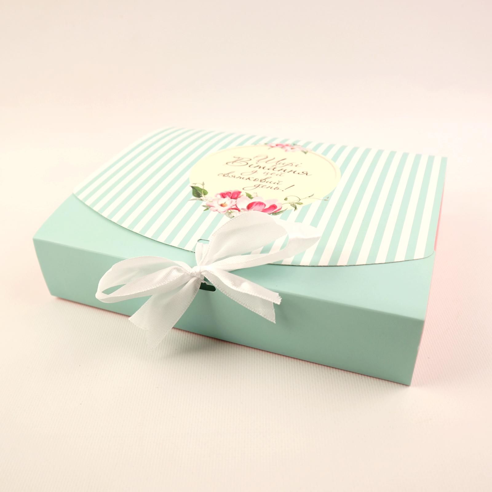 Подарочный набор женских носков с принтами 10 пар (4123342) - фото 2 Подарочный набор женских носков с принтами 10 пар (4123342) - фото 2