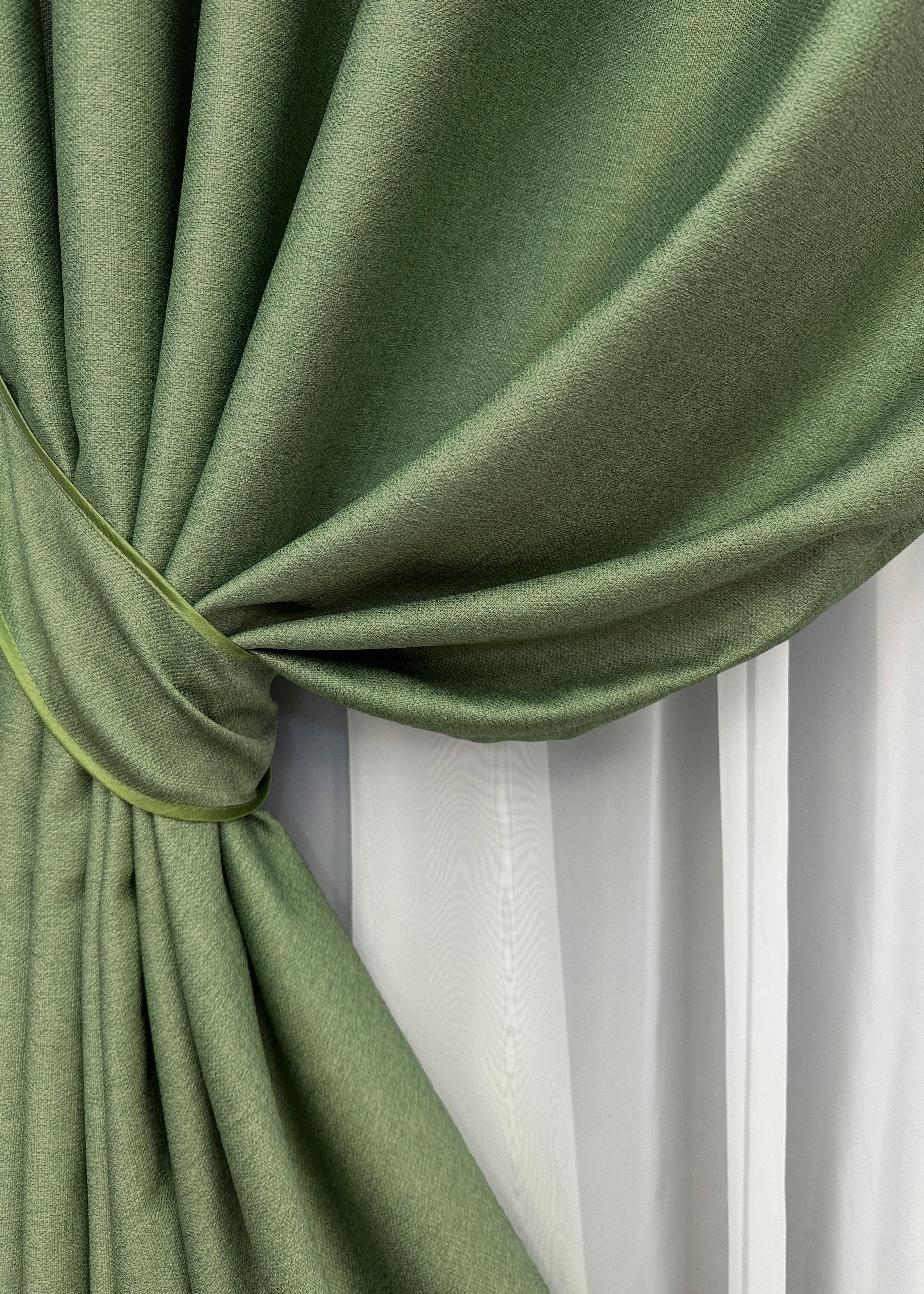 Комплект штор на люверсах VR-Textil Шенил однотонный № 1684ш 150х250 см 2 шт. Зеленый (37-0243) - фото 5 Комплект штор на люверсах VR-Textil Шенил однотонный № 1684ш 150х250 см 2 шт. Зеленый (37-0243) - фото 5