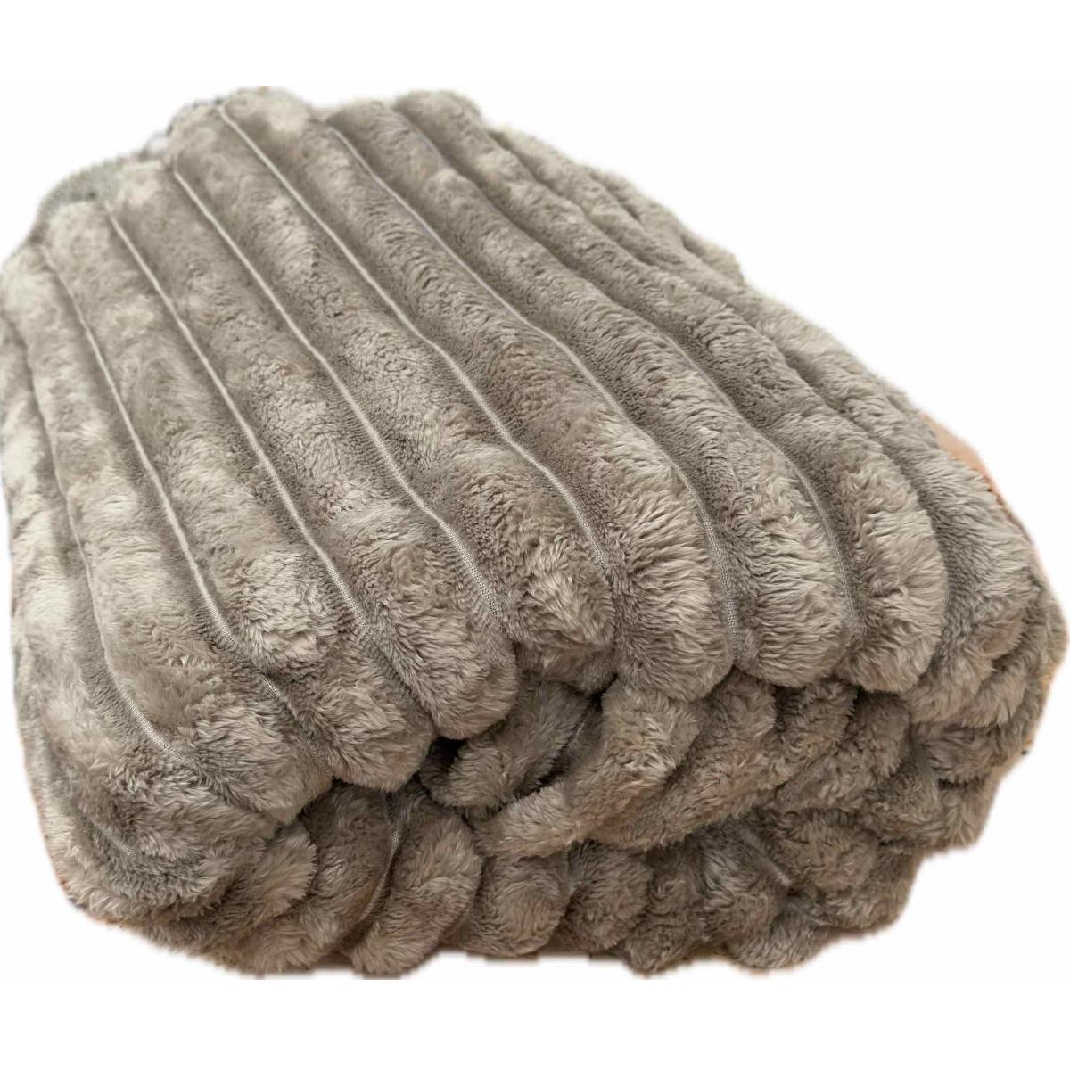 Плед Koloco Королевский шарпей двуспальный 180х220 см Латте темный (38414)