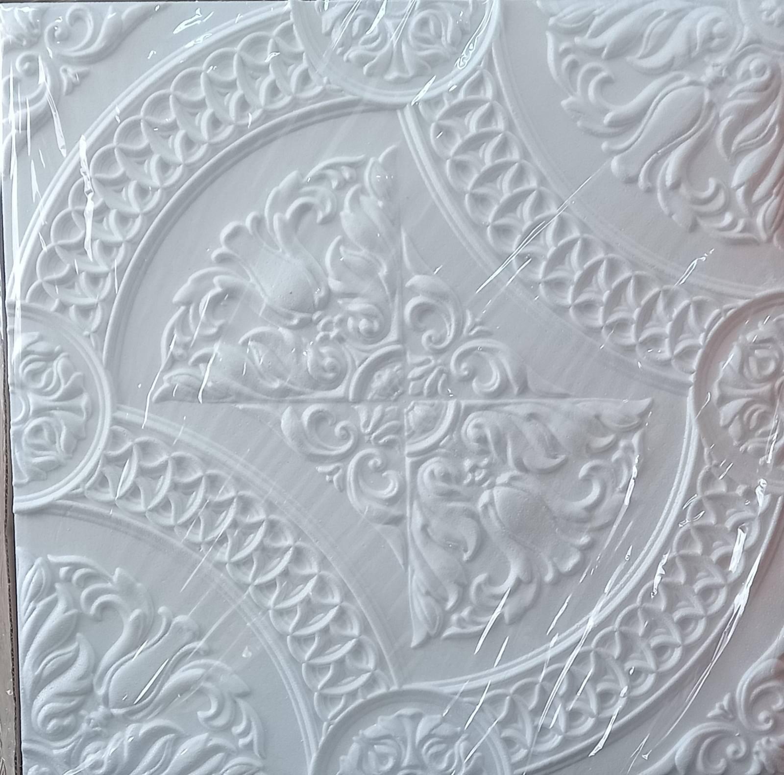 Плитка потолочная Добра справа 3D Опера бесшовная (Опера)