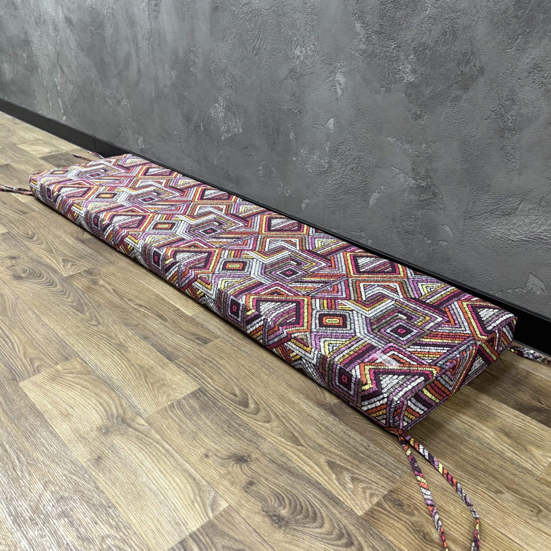 Матрас Comfort Home Labirint на подоконники/каркасы/поддоны/садовая мебель 120х40х8 см