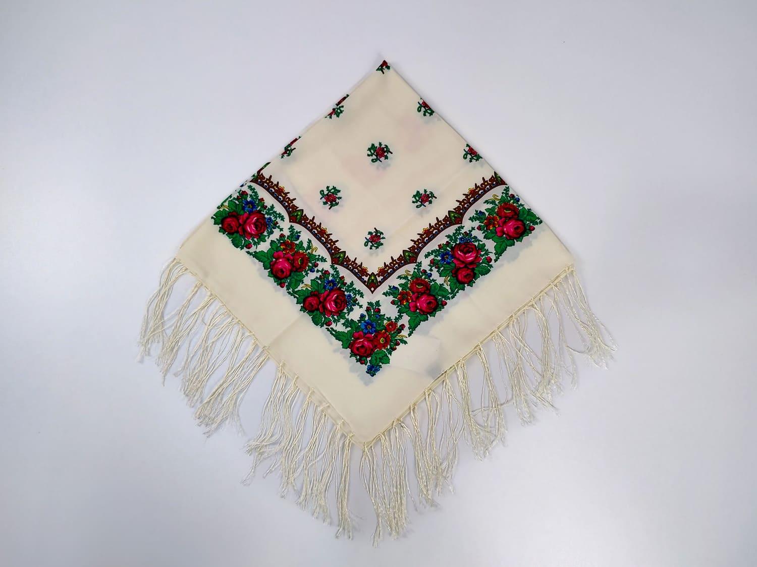 Платок с кистями Цветущая традиция 80x80 см Молочный (30314571)