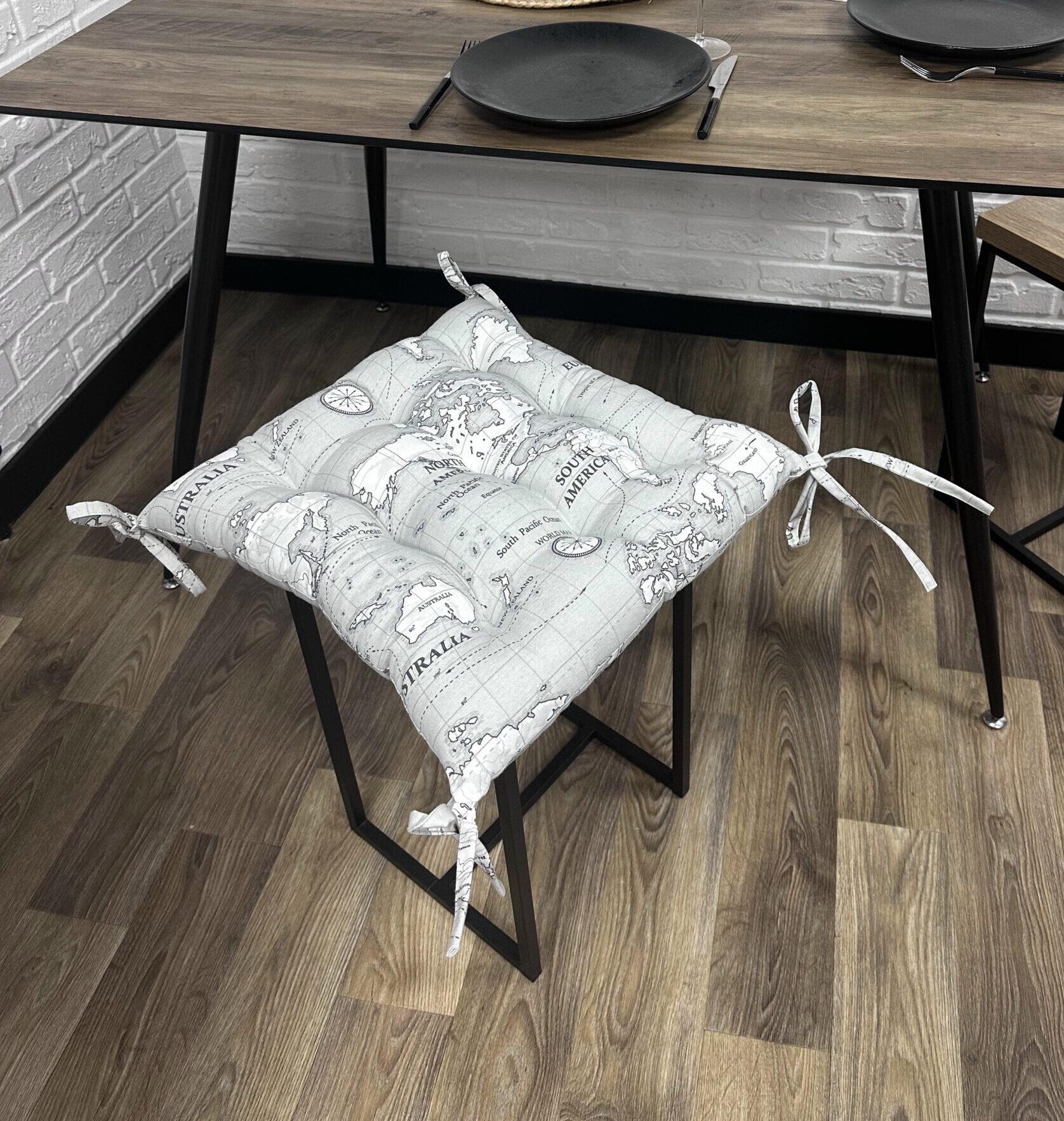 Сидение Comfort Home Map на стул 40х40 см