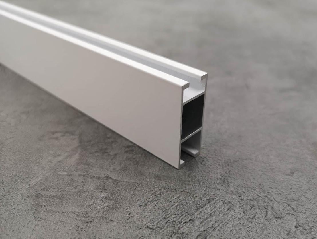 Профиль MARCIN DECOR Скарлайн 2 м Белый глянец - фото 1 Профиль MARCIN DECOR Скарлайн 2 м Белый глянец - фото 1