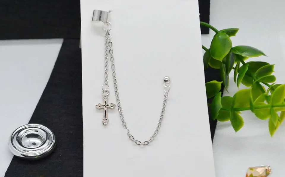 Сережка каф хрестик 1 шт. Сріблястий (1135158365)