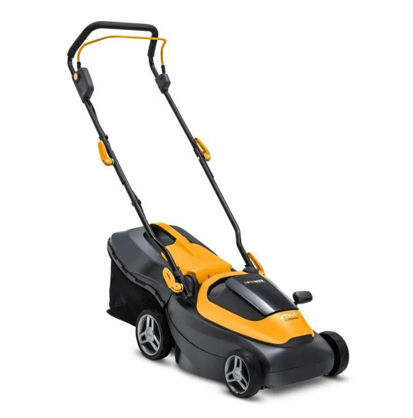 Газонокосилка аккумуляторная Stiga Collector 136e Kit (52432) Газонокосилка аккумуляторная Stiga Collector 136e Kit (52432)