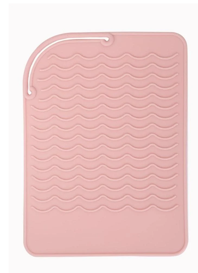 Коврик для парикмахера под горячий инструмент 22х16 см (R34907) Коврик для парикмахера под горячий инструмент 22х16 см (R34907)