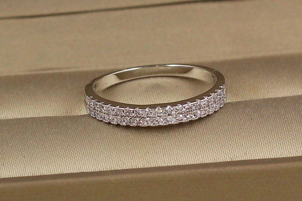 Кольцо Xuping Jewelry спереди две дорожки из камней р. 20 Серебристый (1729562552)