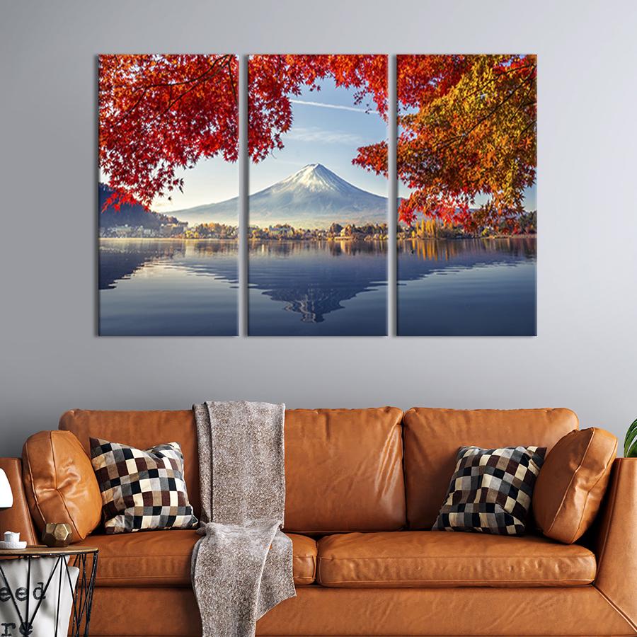 Модульная картина на холсте Триптих Отражение вулкана Фудзияма на озере 156x100 см (624-31)