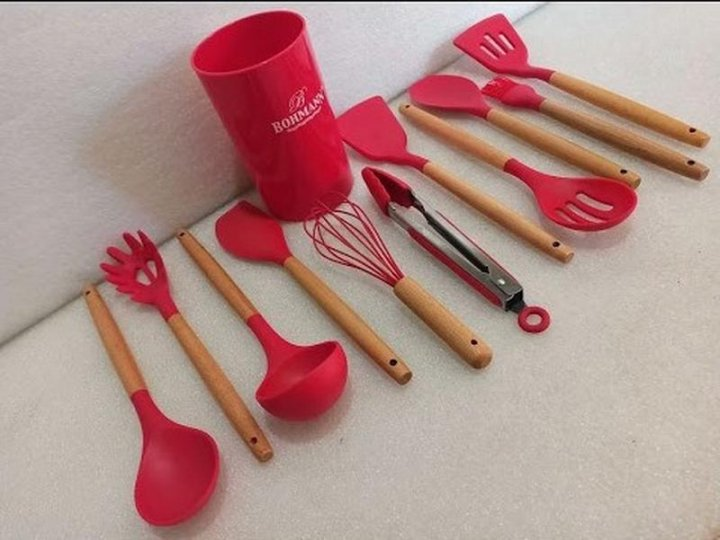 Набор кухонных принадлежностей из силикона и дерева 12 пр. Kitchen Set с подставкой Красный (70593642) - фото 5