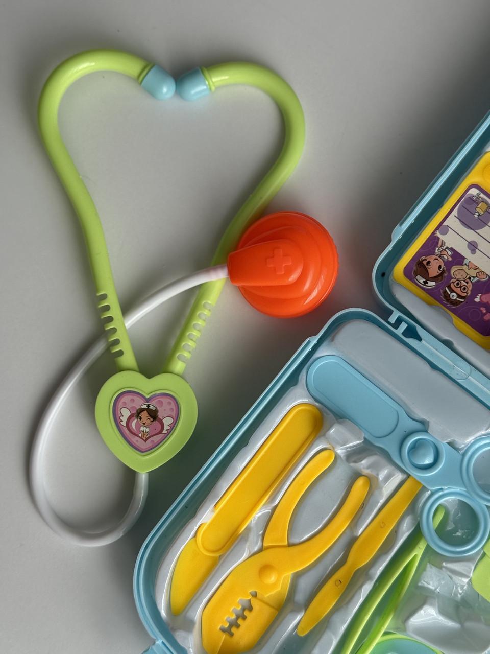 Дитячий медичний набір у валізці 21х18,5 см (61) - фото 7