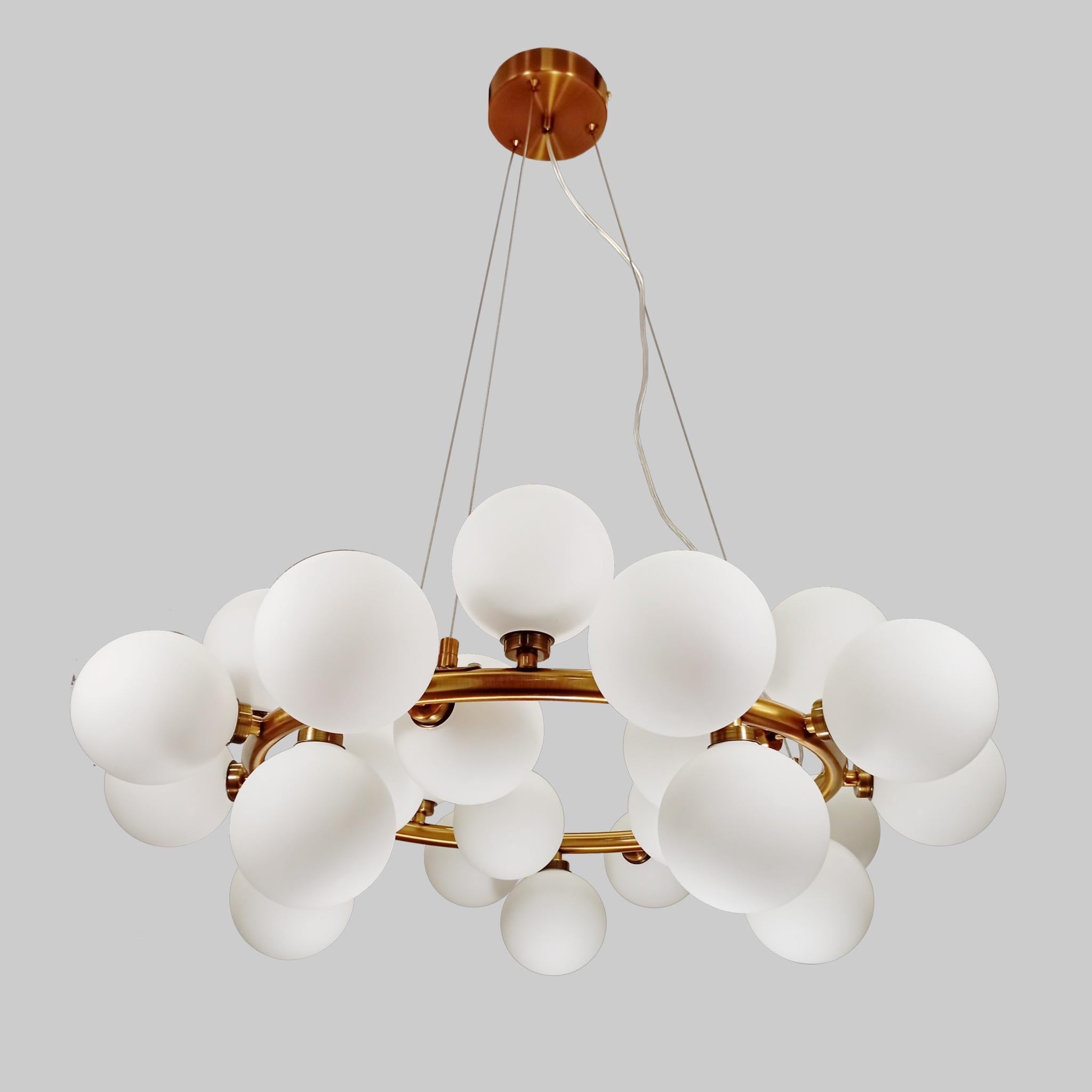 Люстра круглая на 25 ламп с шарами Бронзовый/Белый (61-J2029-25 BRZ+WH) Люстра круглая на 25 ламп с шарами Бронзовый/Белый (61-J2029-25 BRZ+WH)