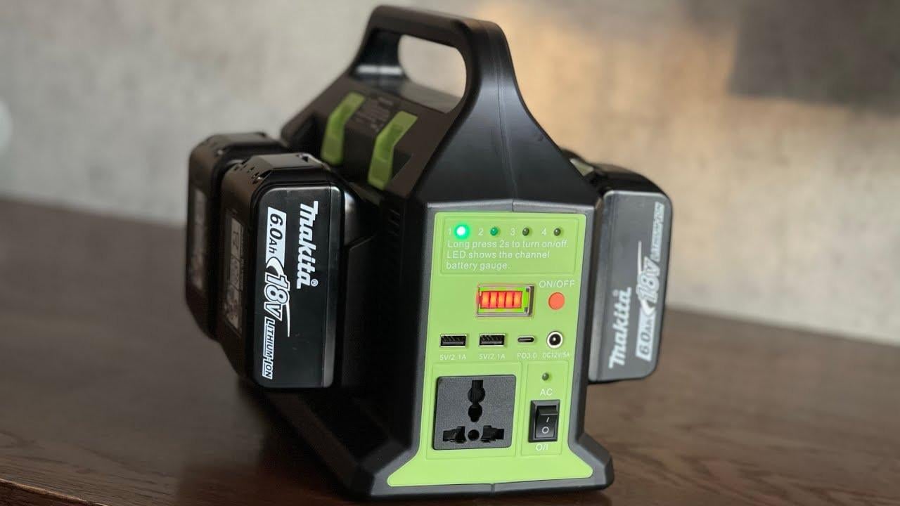 Инвертор питания с выходом 220 В для аккумуляторов Makita LXT 300 Вт/USB/Type-C/12 В/LED/1,6 кг (21530943) - фото 13 Инвертор питания с выходом 220 В для аккумуляторов Makita LXT 300 Вт/USB/Type-C/12 В/LED/1,6 кг (21530943) - фото 13