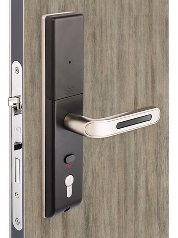 Замок карточный Luxury электронный правосторонний правосторонний 1000 единиц (1-30221) - фото 4 Замок карточный Luxury электронный правосторонний правосторонний 1000 единиц (1-30221) - фото 4