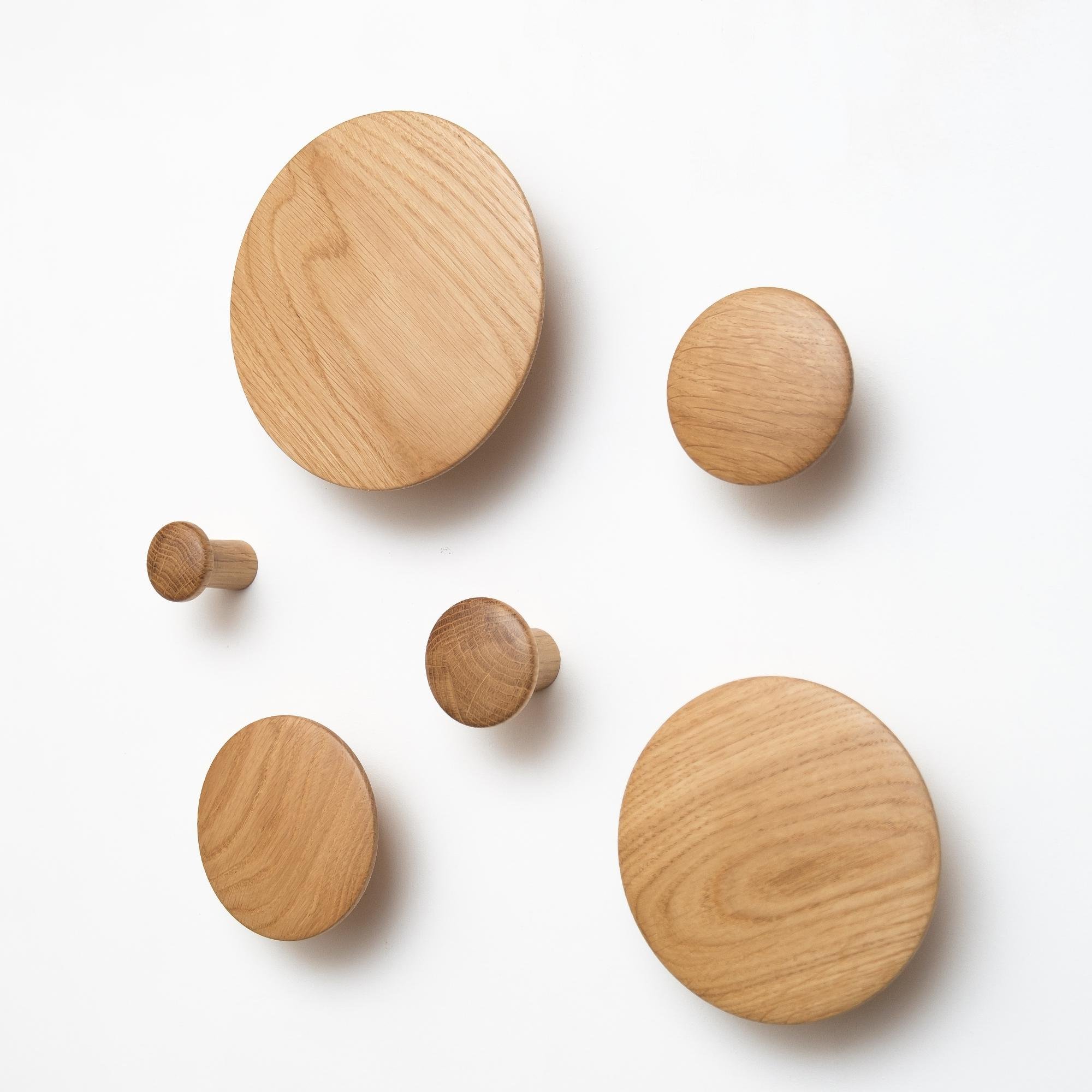 Набор деревянных мебельных крючков для одежды ø 35-150 мм 6 шт. Дуб (49548)