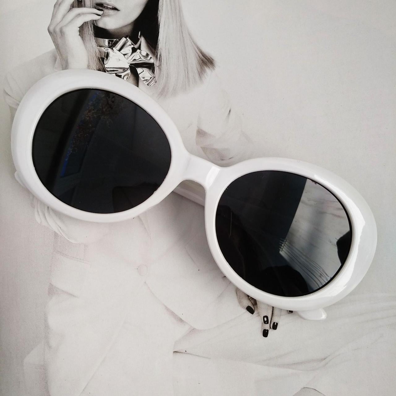Солнцезащитные очки овал Белый с черным 2