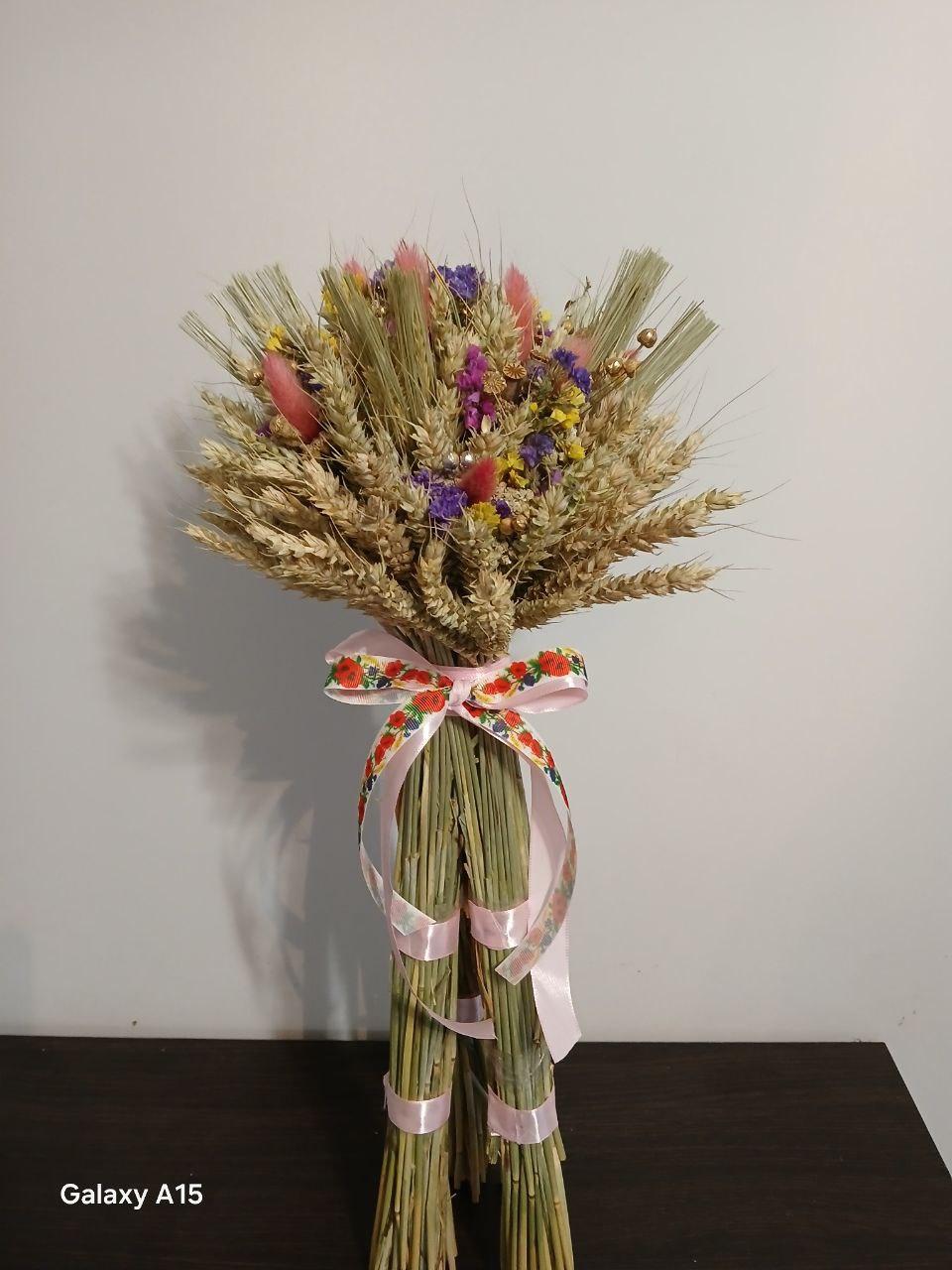 Дидух рождественский из колосья пшеницы/льна и овса на трех ножках 50-55 см с лентой вышиванкой Розовый (2822847172) - фото 6 Дидух рождественский из колосья пшеницы/льна и овса на трех ножках 50-55 см с лентой вышиванкой Розовый (2822847172) - фото 6