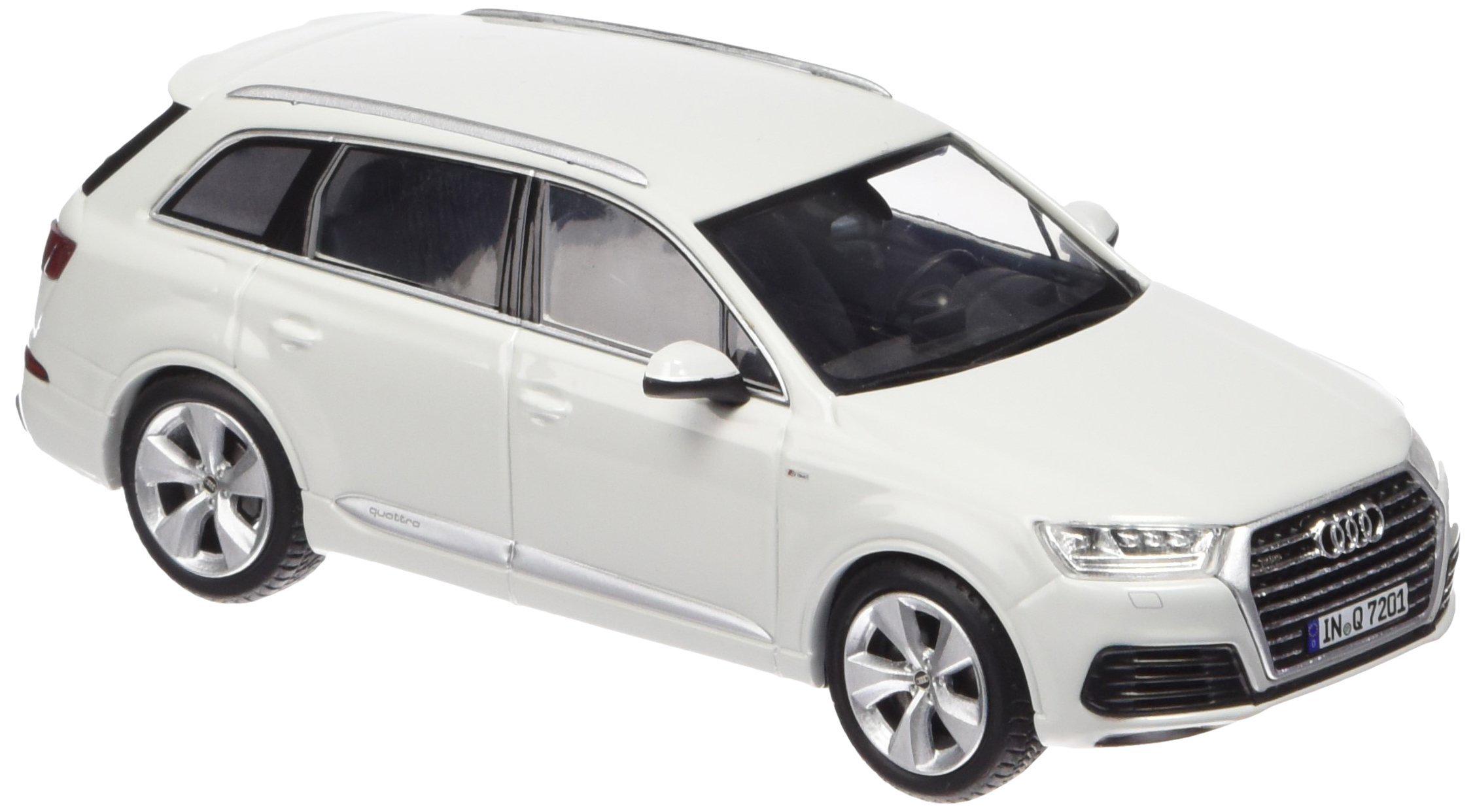 Модель автомобиля 1:43 Audi Q7 4M Glacier White (5011407623)