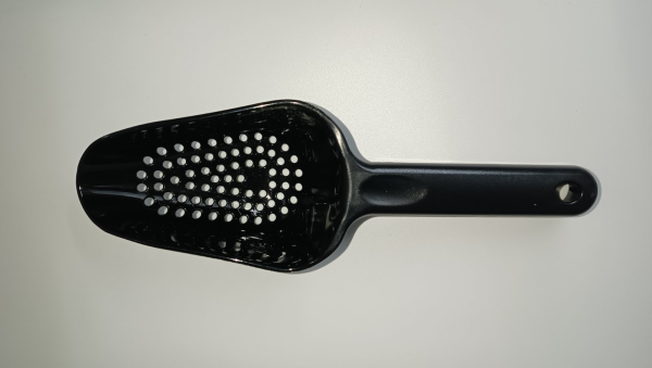 Совок перфорированный поликарбонат GISH--0001BL Gastro Plast PC 180 мл Черный