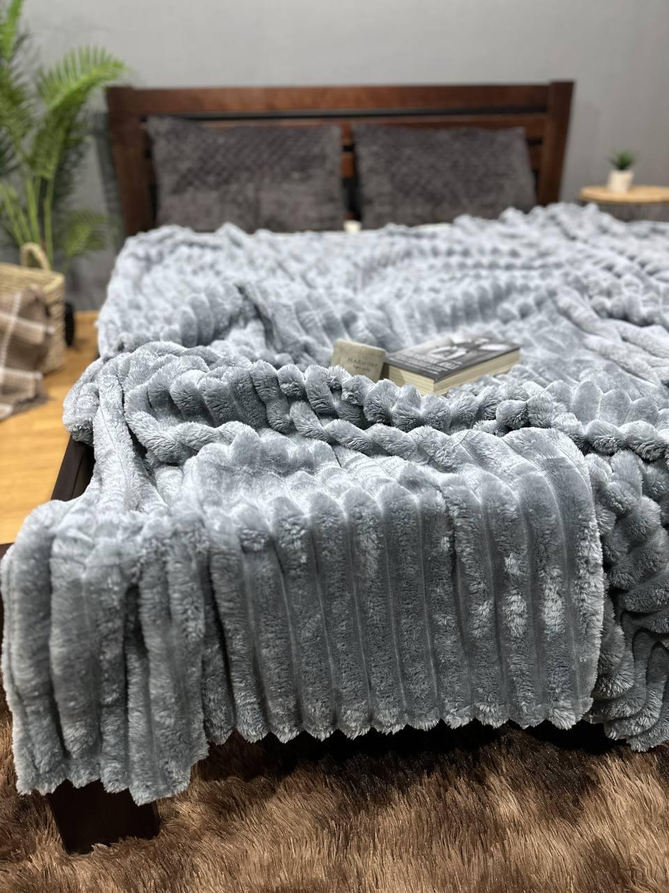 Плед Королевский двуспальный 180х220 см Серый (Д-post-sharp-max-001-02) - фото 3 Плед Королевский двуспальный 180х220 см Серый (Д-post-sharp-max-001-02) - фото 3