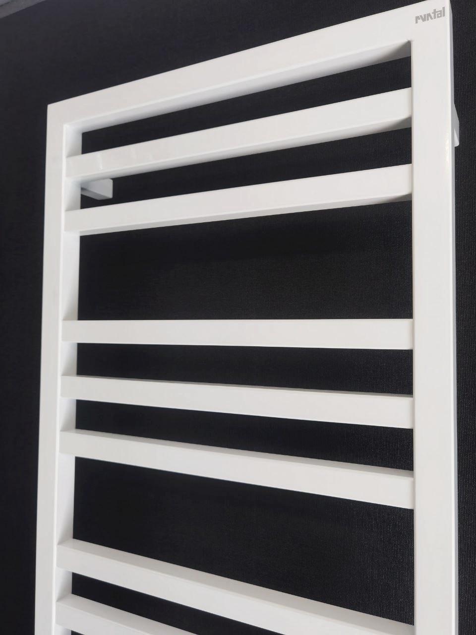 Полотенцесушитель дизайнерский Runtal Quarus QR 808x450 мм Белый - фото 3