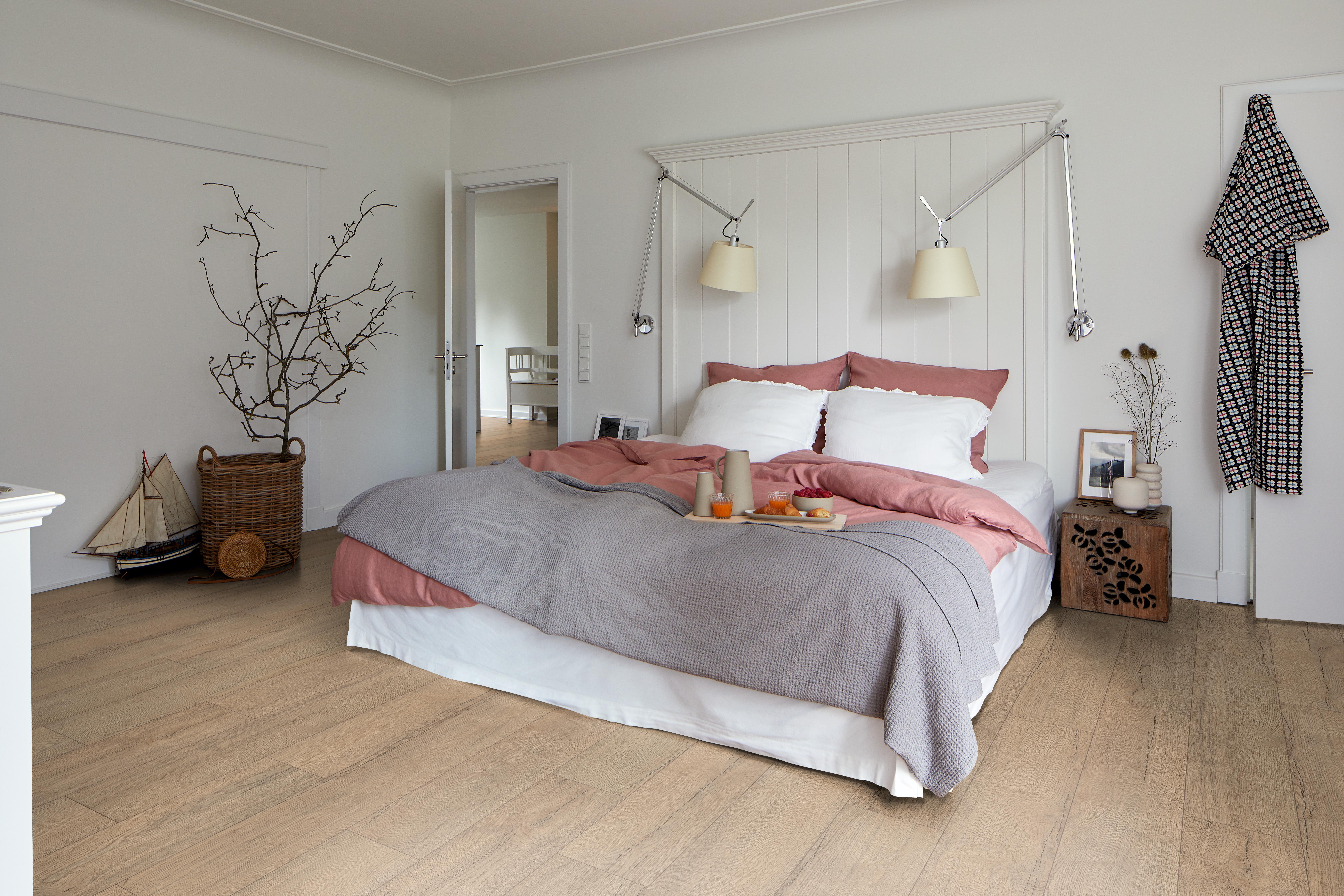 Ламинат EGGER 32 класс 8 мм Дуб Элва натур Classic